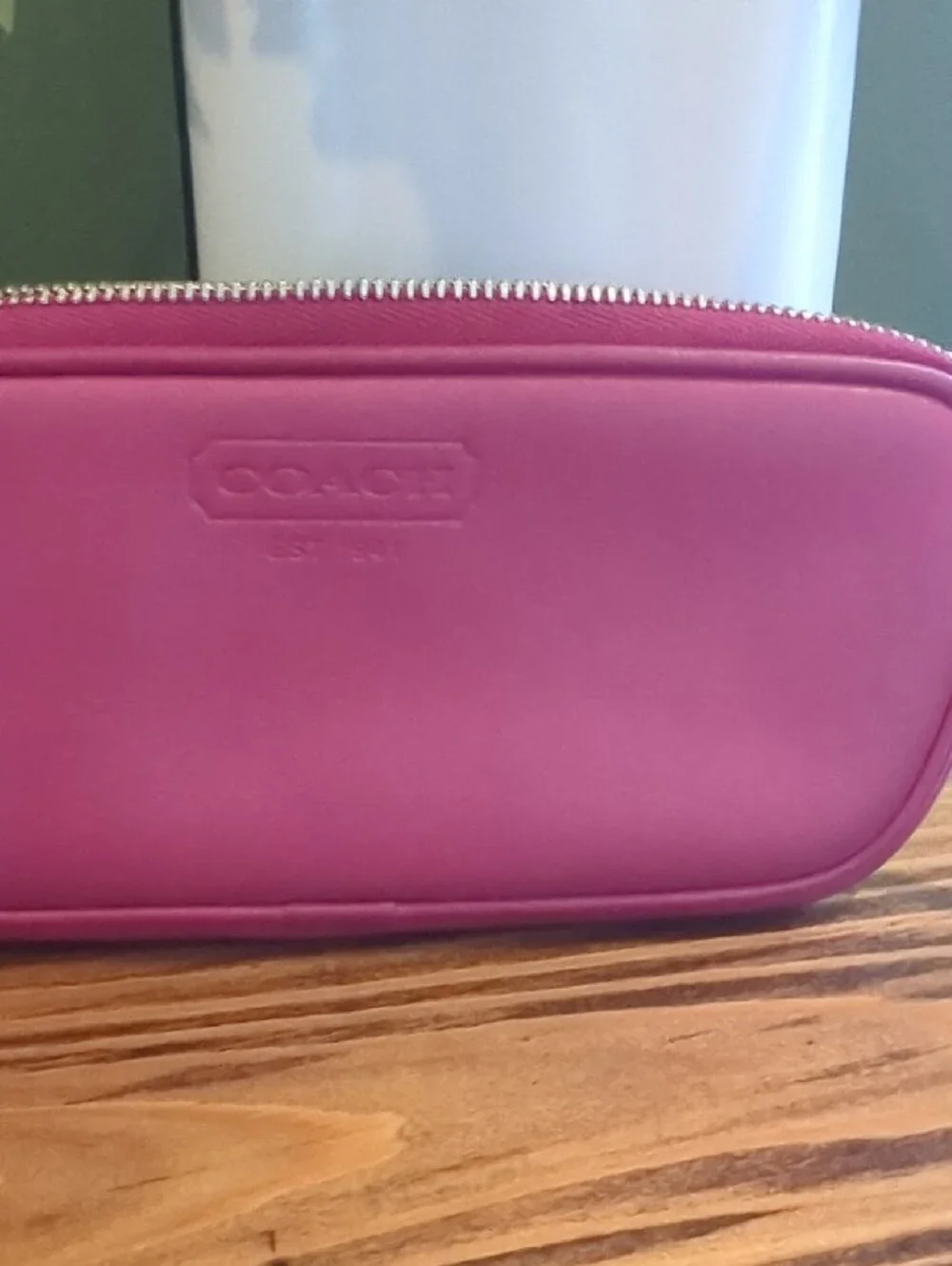 Coach Vintage Y2K Rare Fuchsia Leather Eye Glass Travel Case